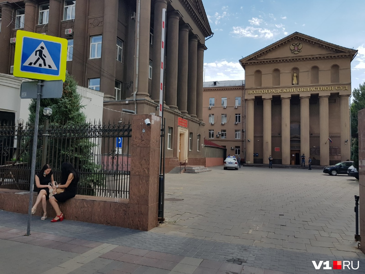 В областном суде ждут саперов В областном суде ждут саперов
