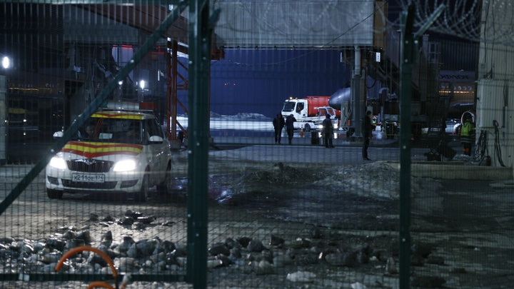 Московские аэропорты получили сообщения о бомбе на борту самолётов в Челябинск