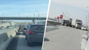 «Как будто все рванули на пляж»: на дороге в Академгородок собралась огромная пробка