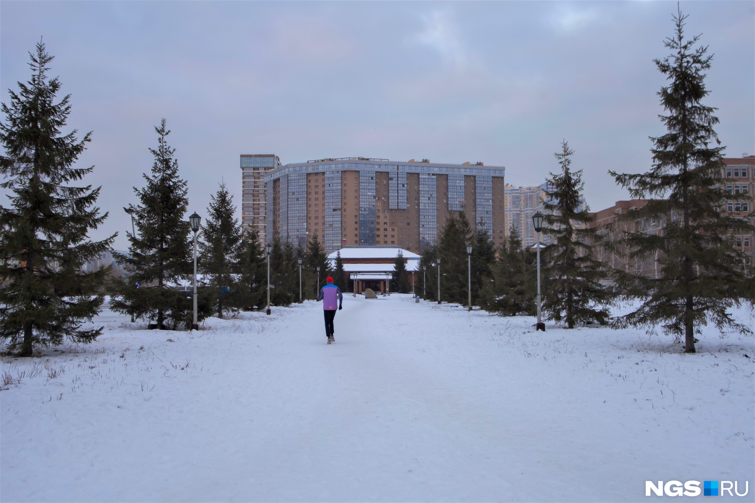 Сибирь хоккайдо новосибирск. Каток Сибирь-Хоккайдо, Новосибирск. Сибирь-Хоккайдо Новосибирск экскурсии. Сибирь-Хоккайдо Новосибирск здание.