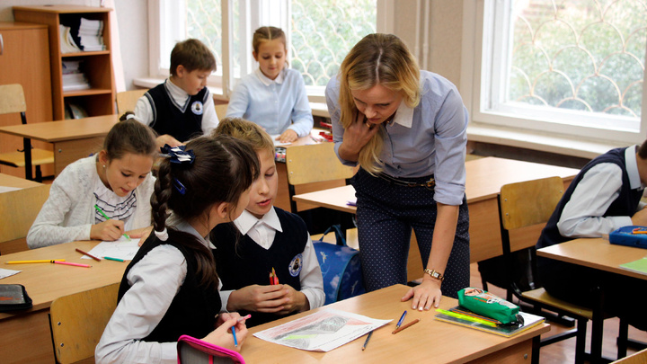 Кузбасские педагоги получат ежемесячную доплату 5 тысяч рублей. Но не все
