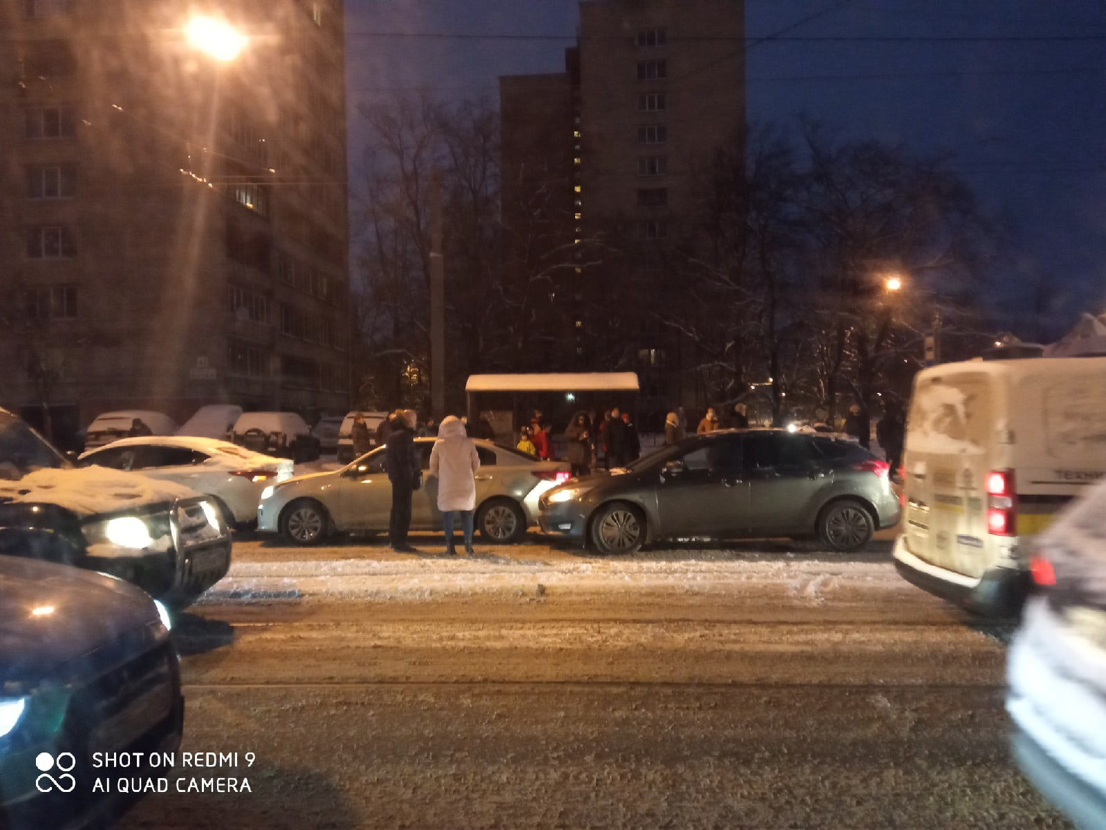 ДТП на перекрестке&nbsp;проспекта Науки и улицы Карпинского