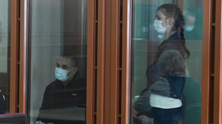 Мама Ксении Каторгиной потребовала от обвиняемых в убийстве ее дочери 30 миллионов рублей