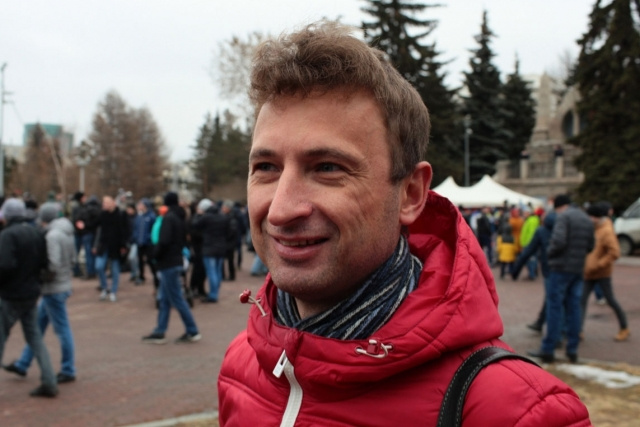 У Алексея Табалова более чем двадцатилетний опыт участия в уличных движениях