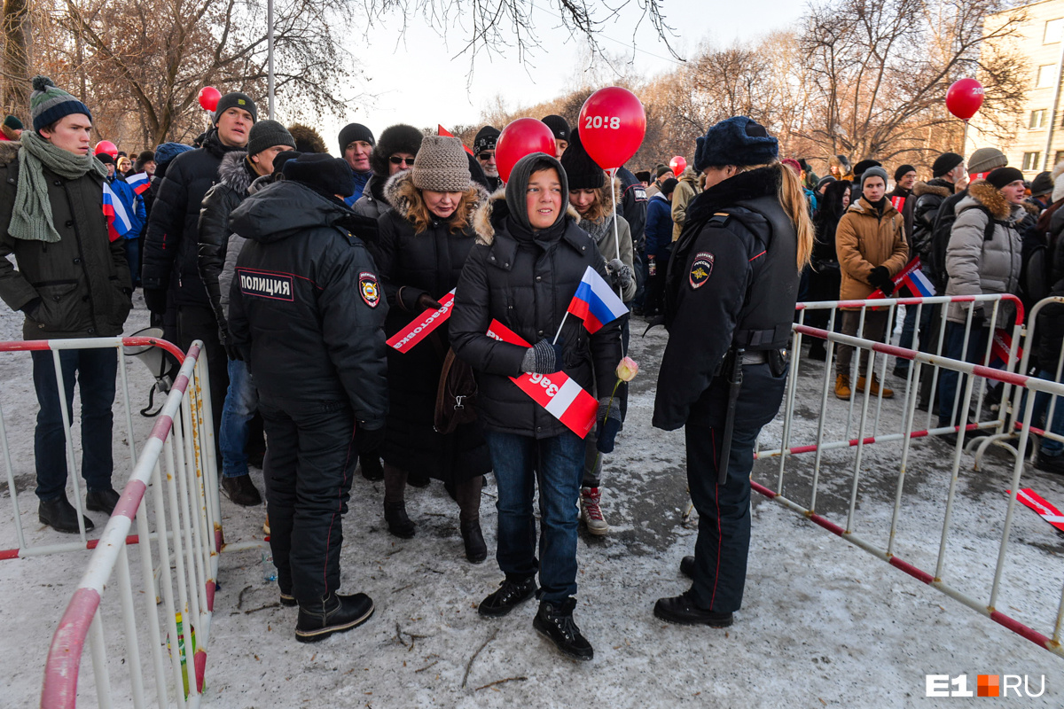 Почему митинги запрещены