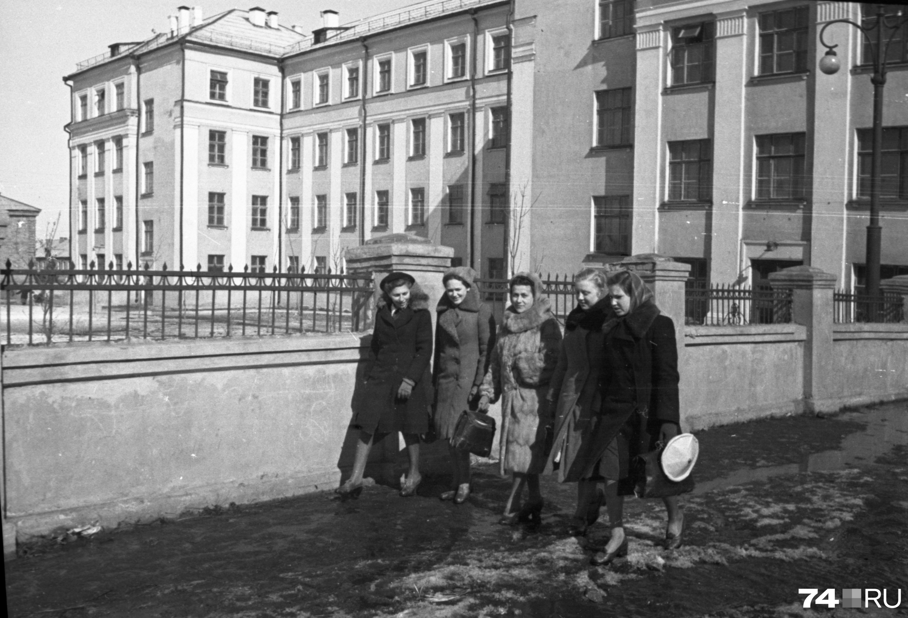 ...и в холода или слякоть ...и в холода или слякоть