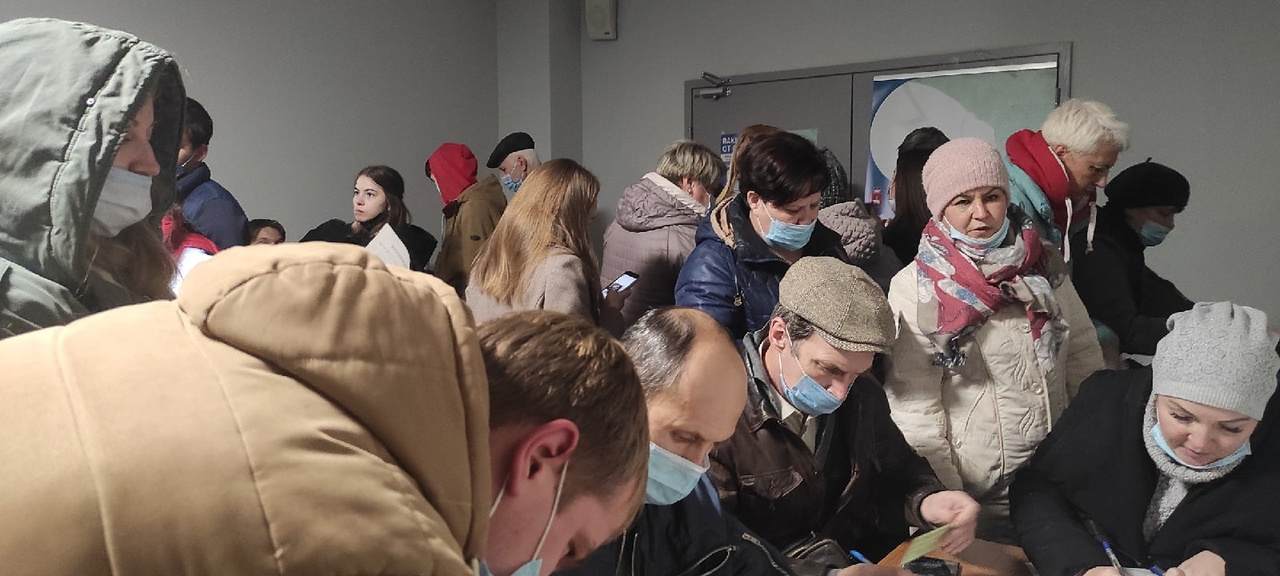 А это фото сделано вчера в том же пункте в ТРЦ «Планета» А это фото сделано вчера в том же пункте в ТРЦ «Планета»