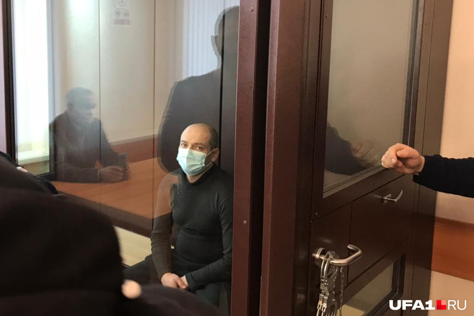 Эдуард попросил журналистов не снимать на видео его последнее слово Эдуард попросил журналистов не снимать на видео его последнее слово