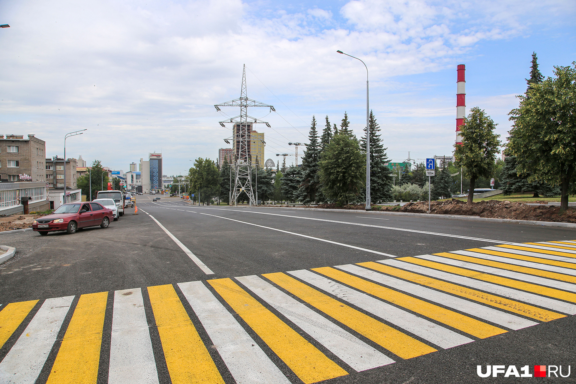 К дорожному покрытию, на первый взгляд, никаких нареканий К дорожному покрытию, на первый взгляд, никаких нареканий