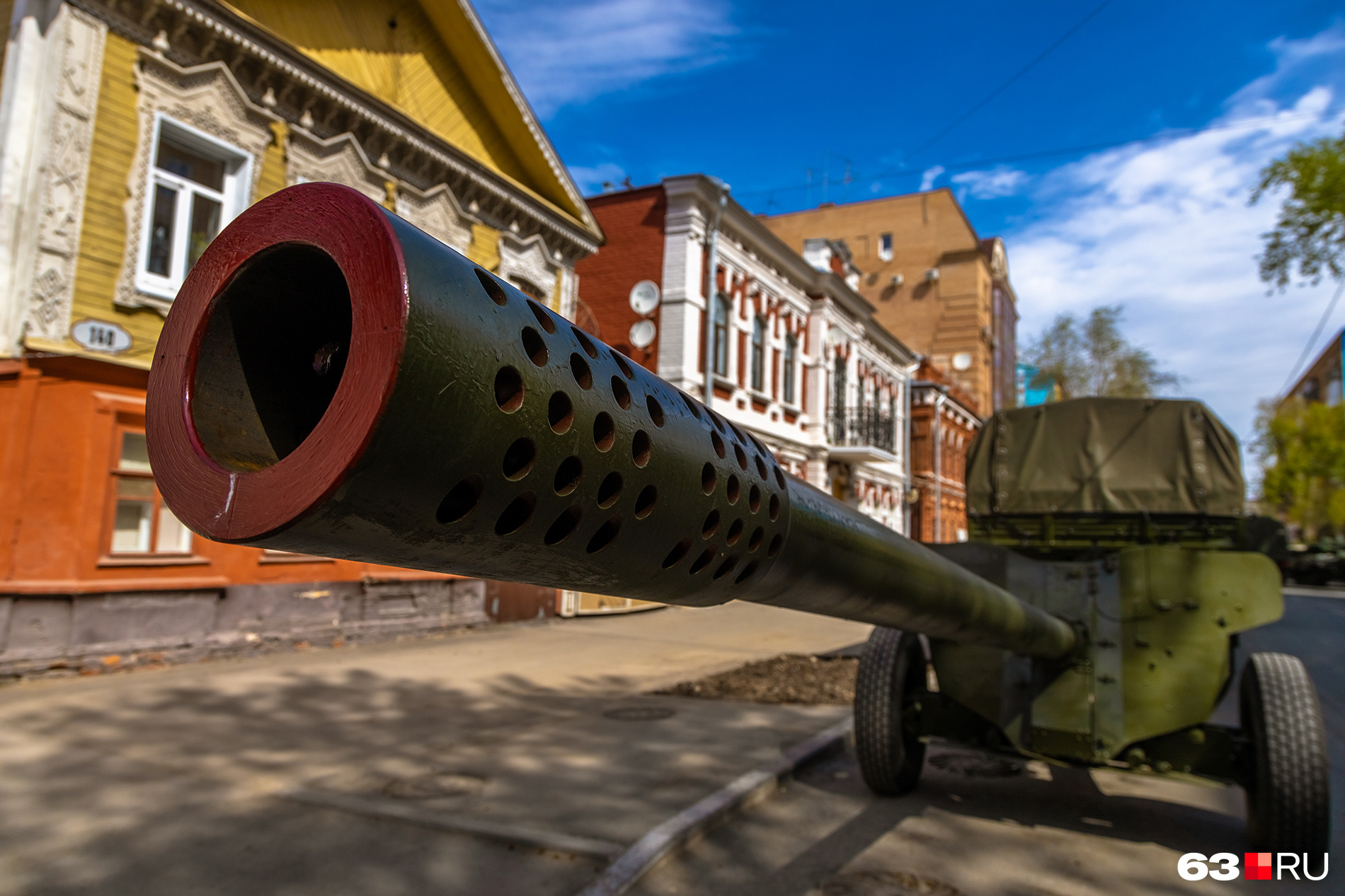 Пушка гараж дом на колесах