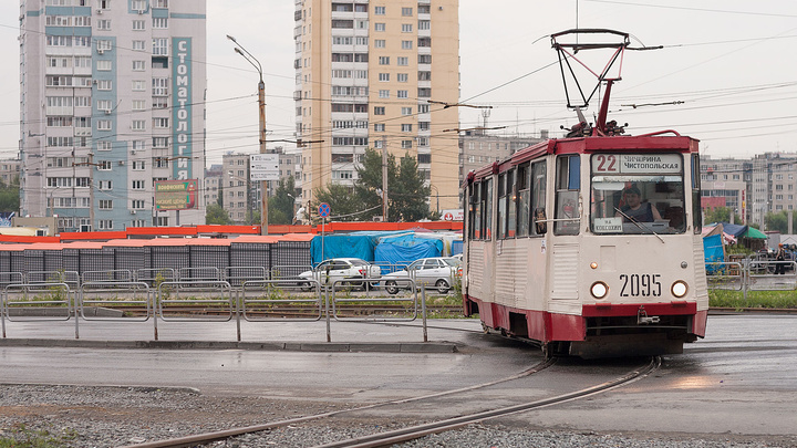 В Челябинске трамваи изменят схему движения из-за ремонта переезда в центре города