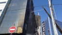 Пожарные ликвидировали открытый огонь в торгово-офисном центре «Скала»