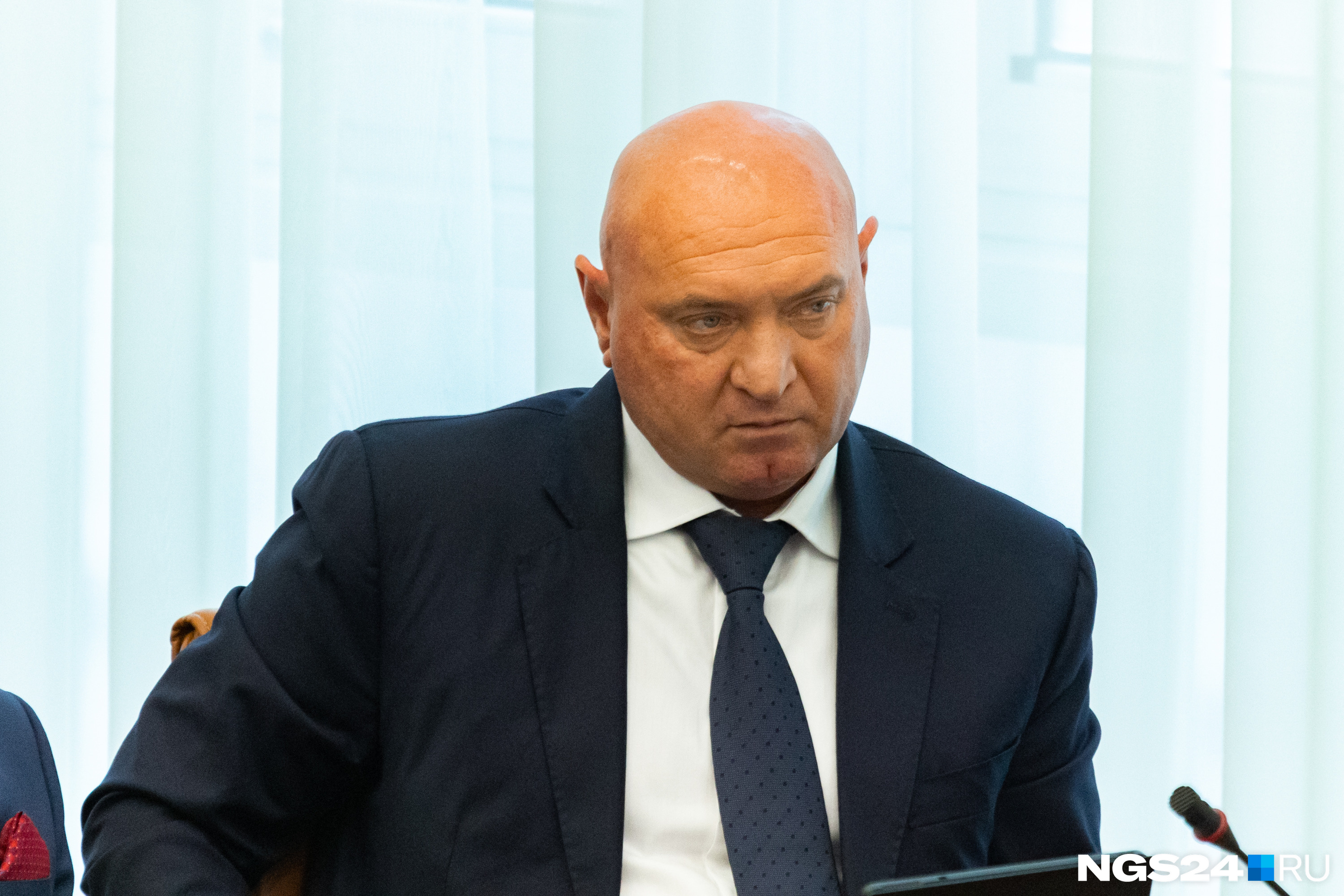 Натарову пришлось вернуться из депутатов Госдумы в краевые депутаты — в этот раз в главный парламент страны он не прошел