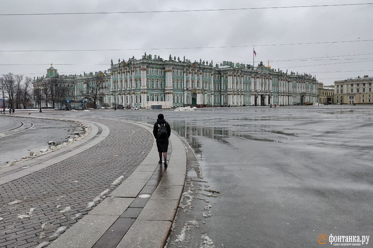 После там. Поворот за стену Питер. Санкт-Петербург фото города зимой 2020.