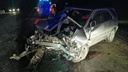 По пути на Алтай в лобовом столкновении разбились Lexus RX и Toyota Carina