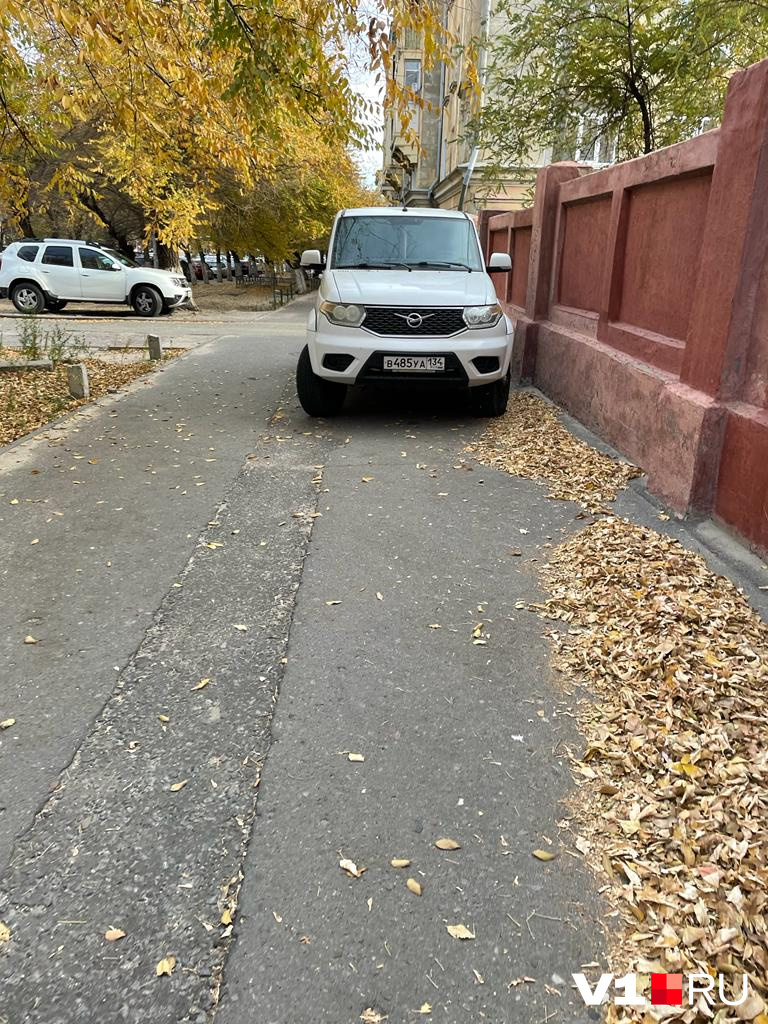 Вряд ли УАЗик сюда прилетел