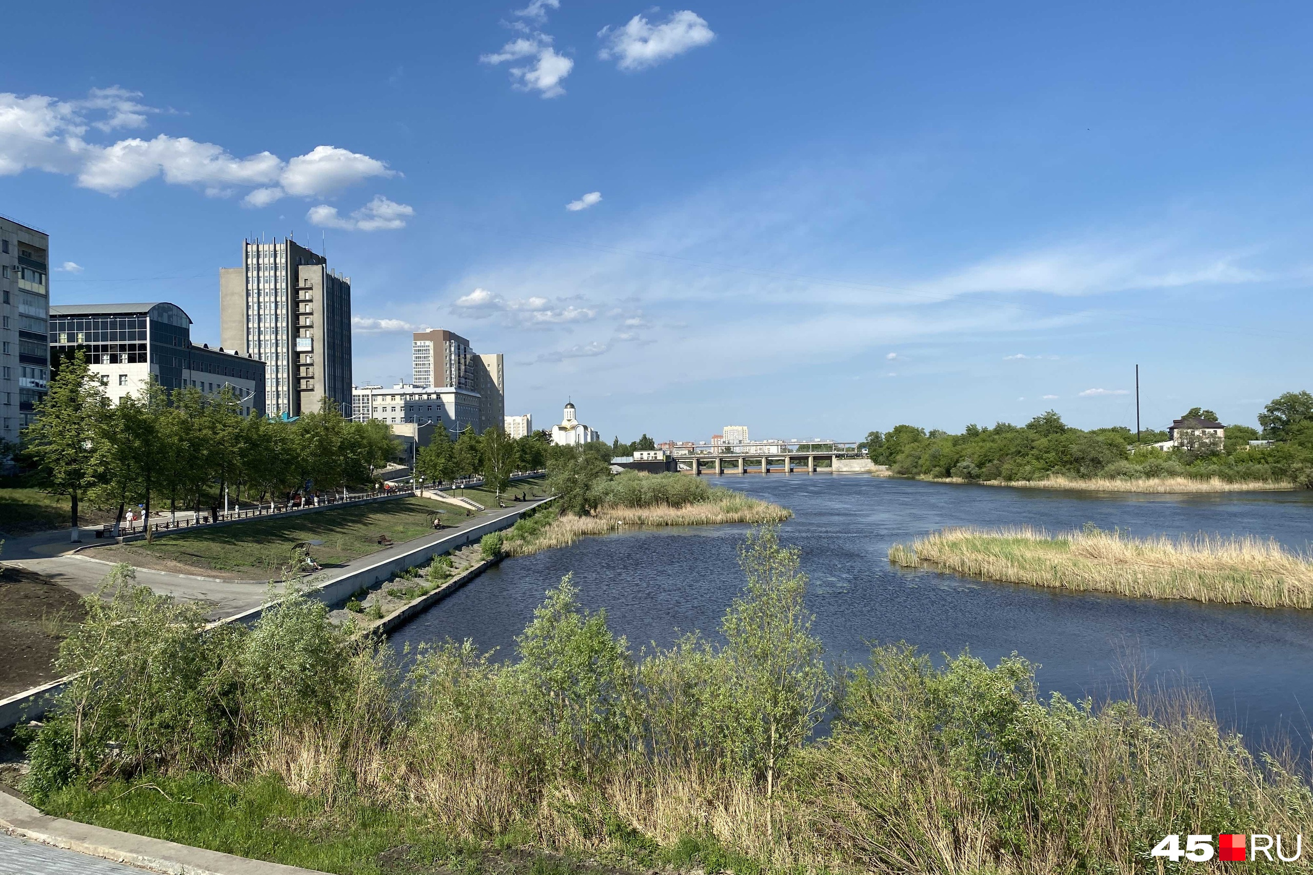 Курганский тобол. Курган город река. Река Тобол Лисаковск. Русло реки Тобол. Река Тобол Дагестан.