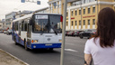 «На одном ехать поздно, другого нет»: ярославцы опоздали на работу из-за арестованных автобусов ПАТП