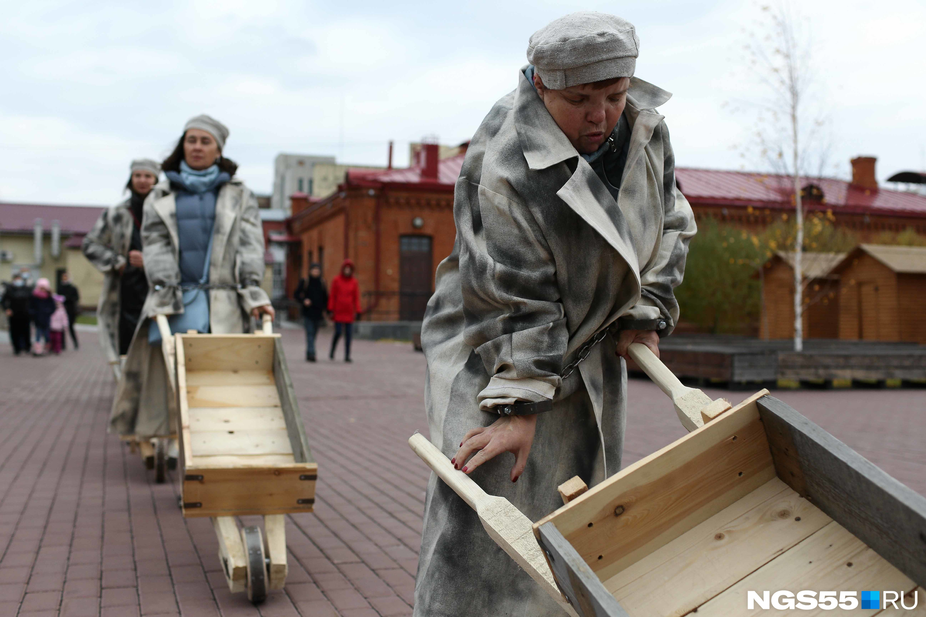 А в это время и сами зрители стали заключенными острога А в это время и сами зрители стали заключенными острога