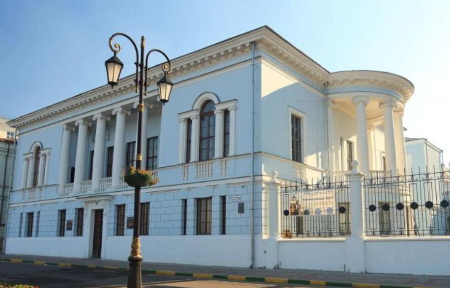 Основное здание художественного музея пока закрыто на реконструкцию