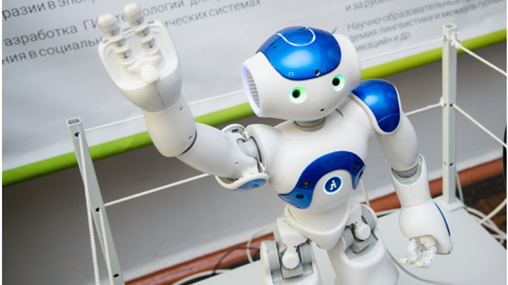 Управлять интеллектуальными роботами, устранять киберугрозы: где в Челябинске учат технологиям будущего