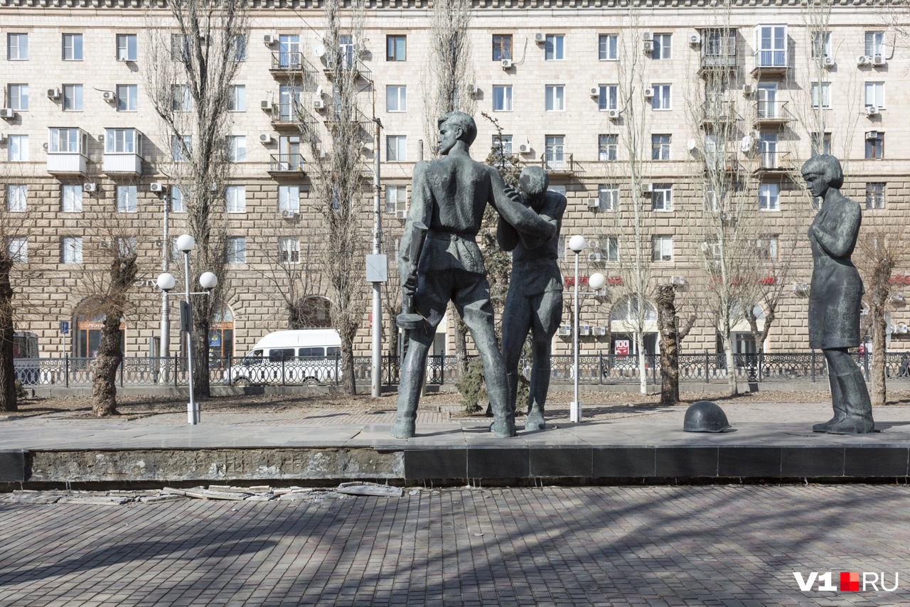 Ремонт памятника обещают начать уже следующей весной Ремонт памятника обещают начать уже следующей весной