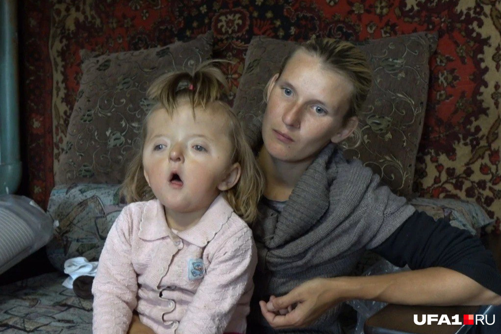 Родители сами отказались отдавать Соню в детсад, хотя волонтер утверждала, что девочку не принимали воспитатели Родители сами отказались отдавать Соню в детсад, хотя волонтер утверждала, что девочку не принимали воспитатели