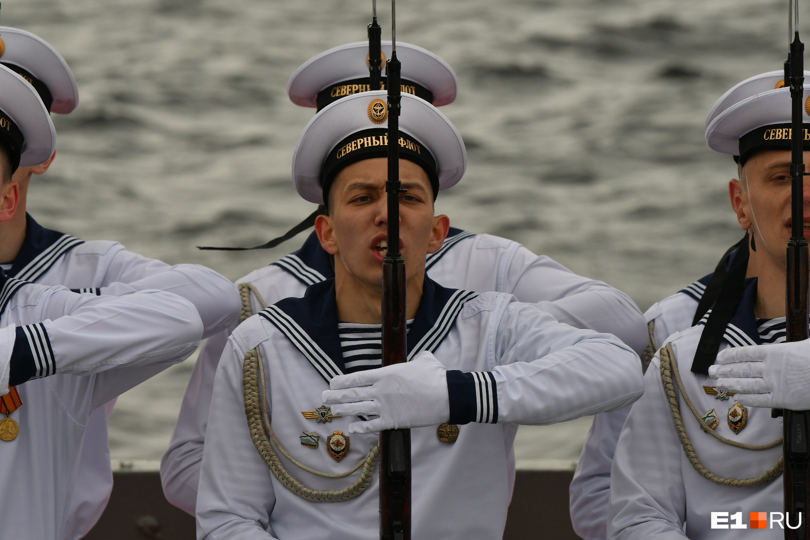 Парад ВМФ Владивосток 2018. День ВМФ 2004 Североморск. Парад ВМФ В Мурманске 2019. Парад ВМФ Владивосток 2013.