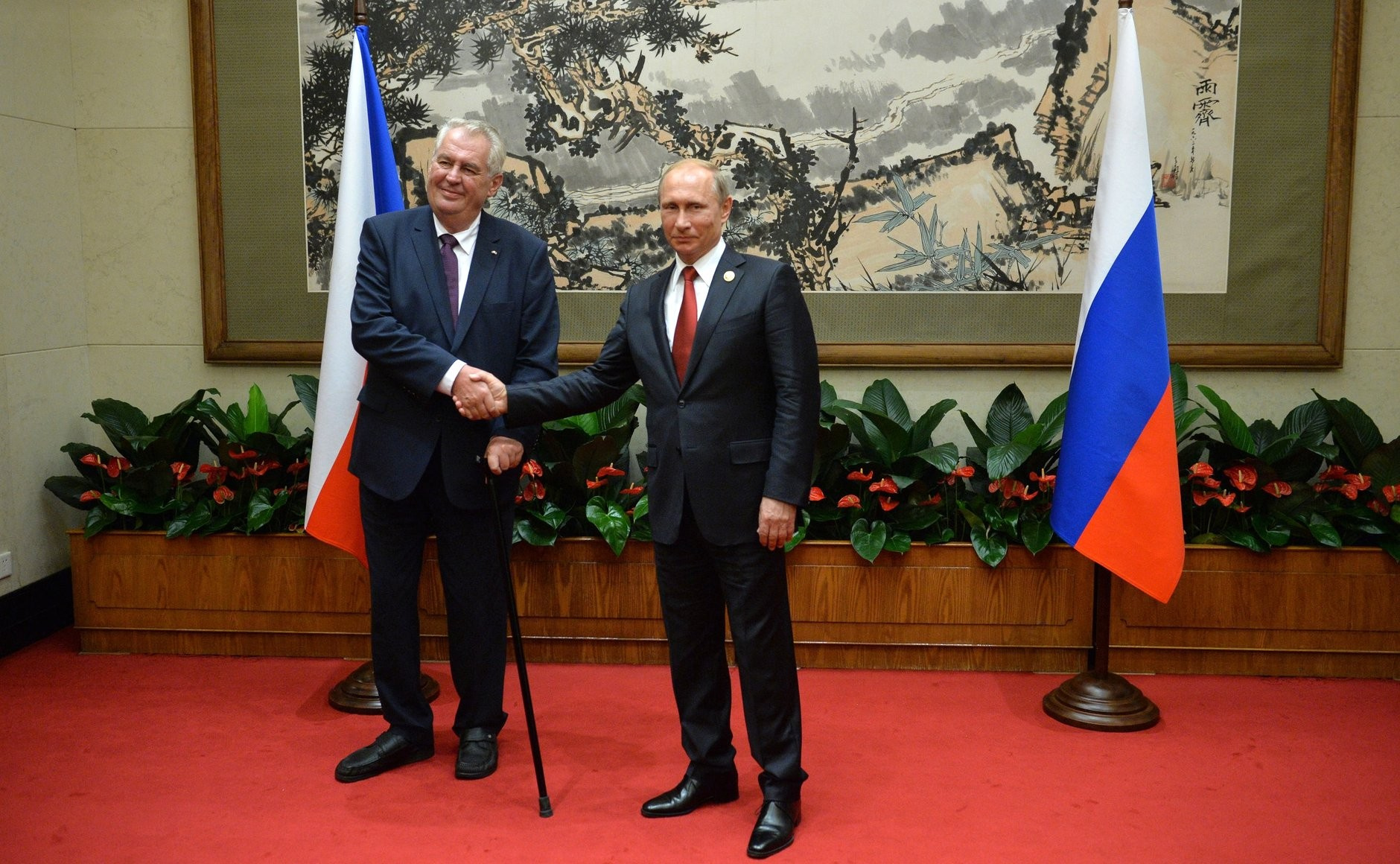 Президент Чехии Милош Земан с Владимиром Путиным, Пекин, 2015.