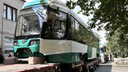 В Челябинск привезли новые бело-зеленые трамваи