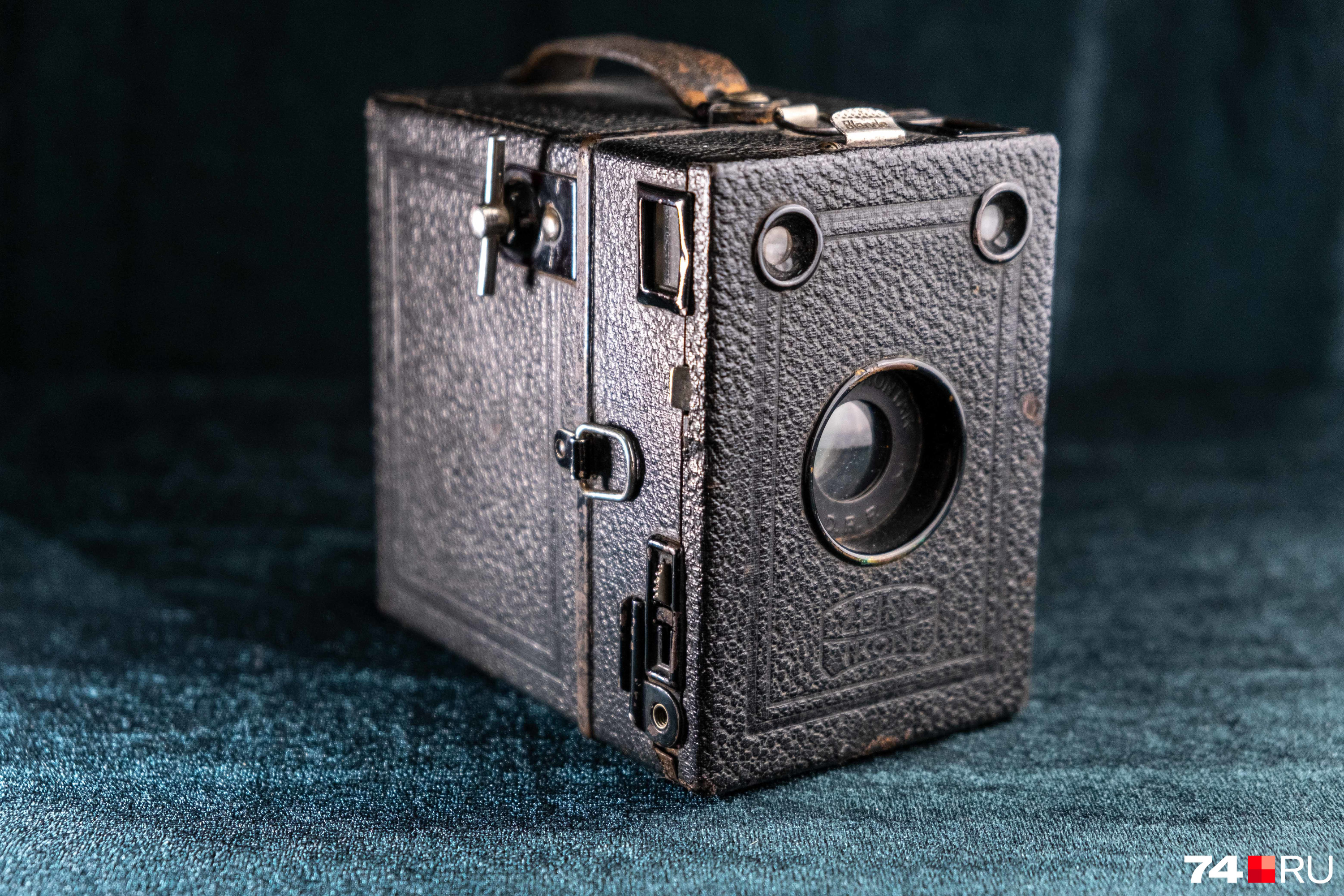 Этот фотоаппарат — один из самых первых. Камера Box Tengor предназначалась для начинающих<br>