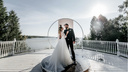 «Вышло примерно 1,3 млн рублей»: смотрим на самые роскошные свадьбы этого лета — как вам торжество на крыше Lukse