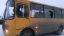 На трассе под Челябинском школьный автобус попал в ДТП. Он вез <nobr class="_">13 детей</nobr>
