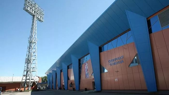 Мэр Кемерова рассказал, что происходит с легендарным стадионом «Химик» в центре города