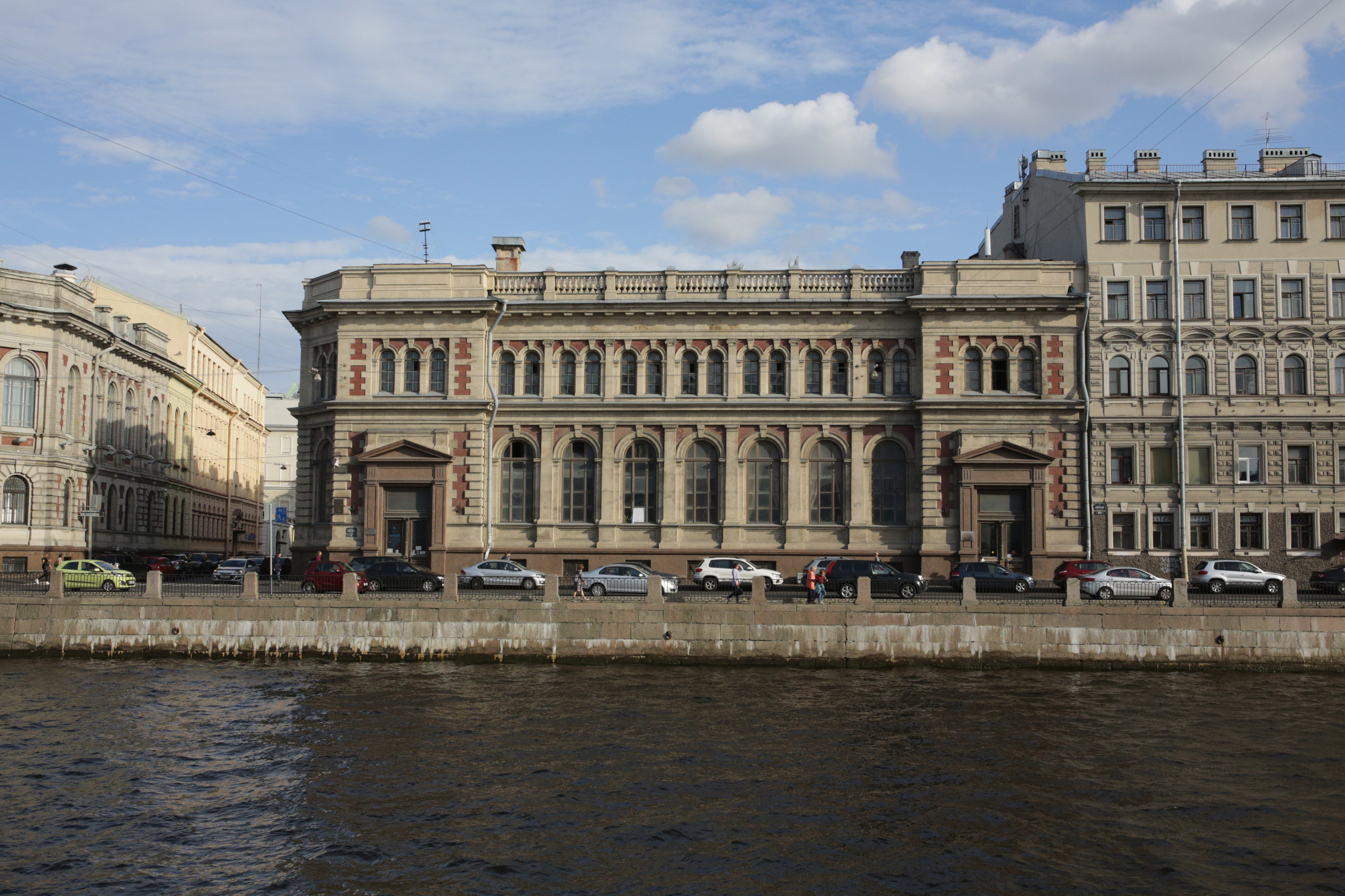 Здание Сберегательного банка Российской империи