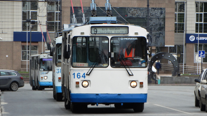 Мэрия Екатеринбурга прокомментировала обесточивание городского транспорта за долги
