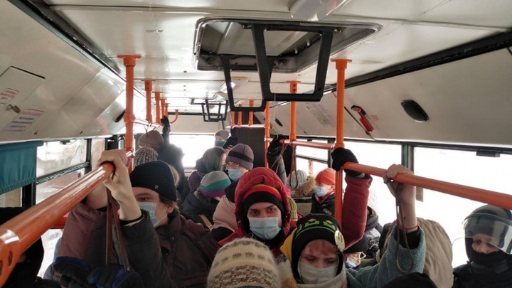 «В других городах проезд — 35 рублей»: перевозчик рассказал, как сохранить нерентабельные маршруты
