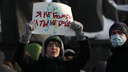 Кто выходит на протестные акции в <nobr class="_">Новосибирске —</nobr> дети или взрослые? <nobr class="_">Конфликтолог —</nobr> о социологии митингов