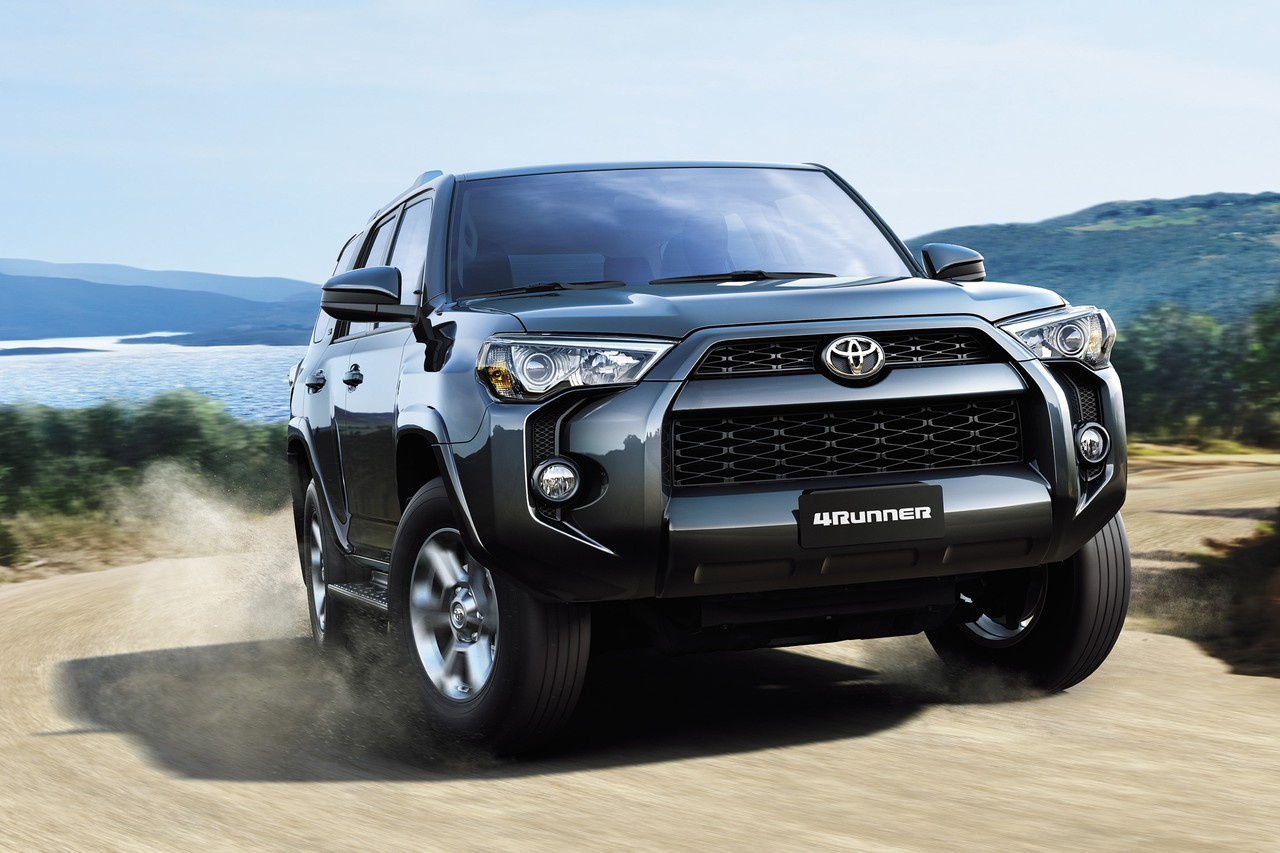 Toyota 4Runner напоминает мне дружеский шарж на саму себя Toyota 4Runner напоминает мне дружеский шарж на саму себя