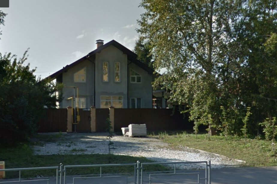 Так дом Оксаны выглядел в 2018 году перед продажей и сносом
