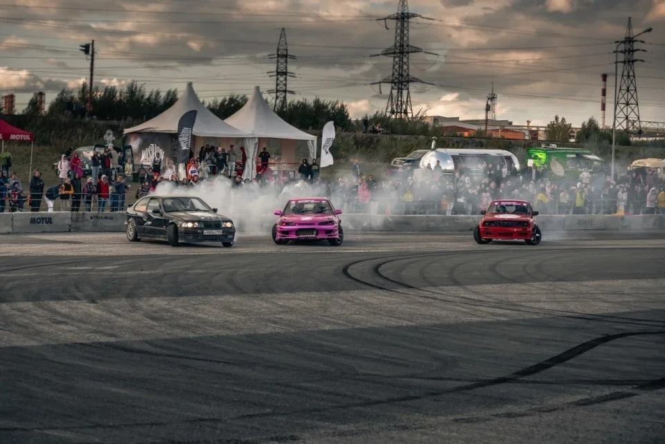 К организаторам присоединились представители автоспортивного сообщества Drift Games К организаторам присоединились представители автоспортивного сообщества Drift Games