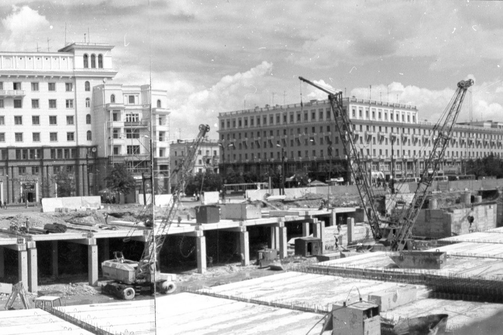 На открытом котловане все работы сделали за полгода — весной и летом 1998 года На открытом котловане все работы сделали за полгода — весной и летом 1998 года