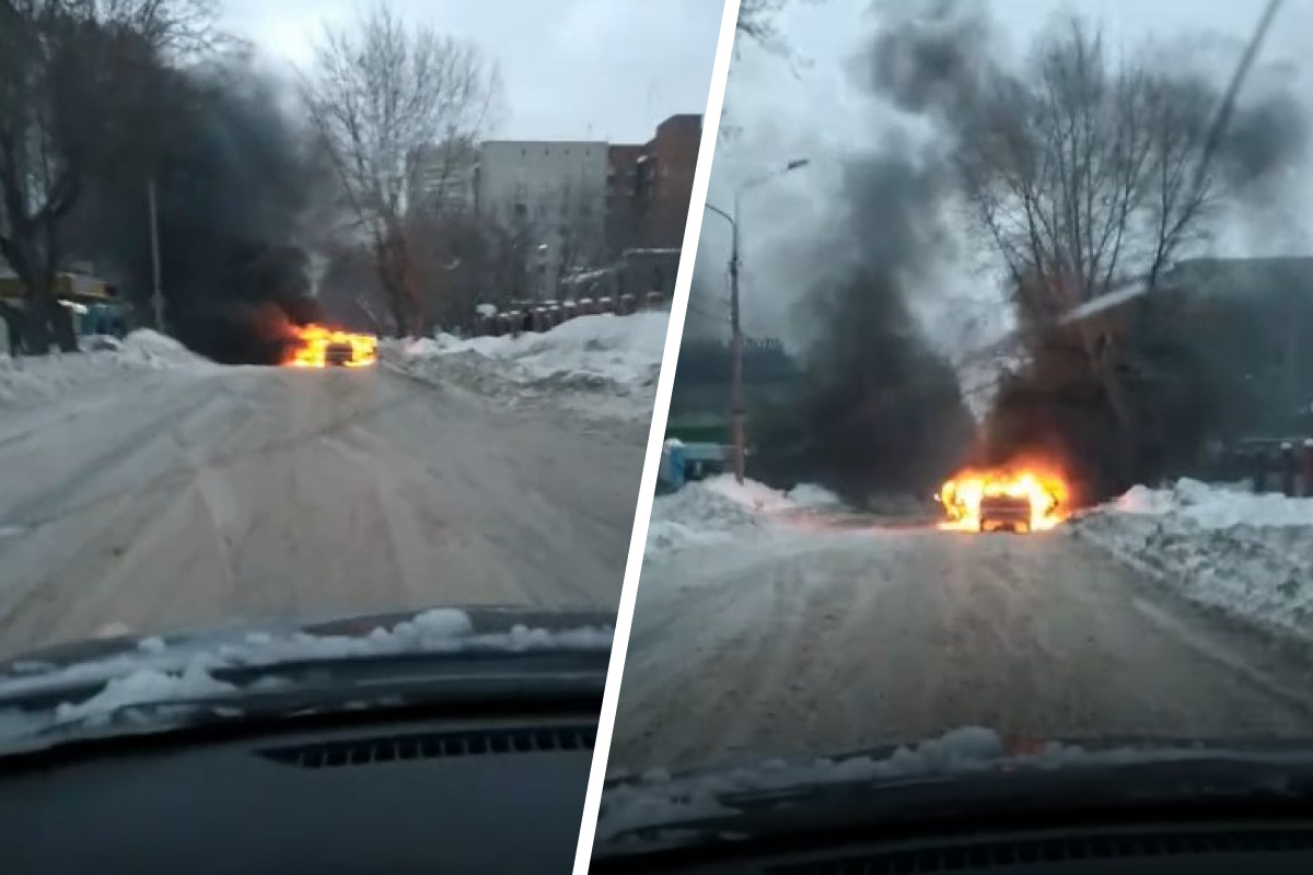 В новосибирске загорелся автомобиль