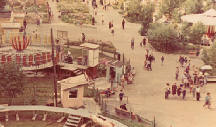 Старое панорамное фото парка