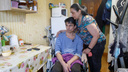«Наворотили дел в молодости, теперь наказание»: в Волгограде с неходячего инвалида требуют долг под миллион рублей