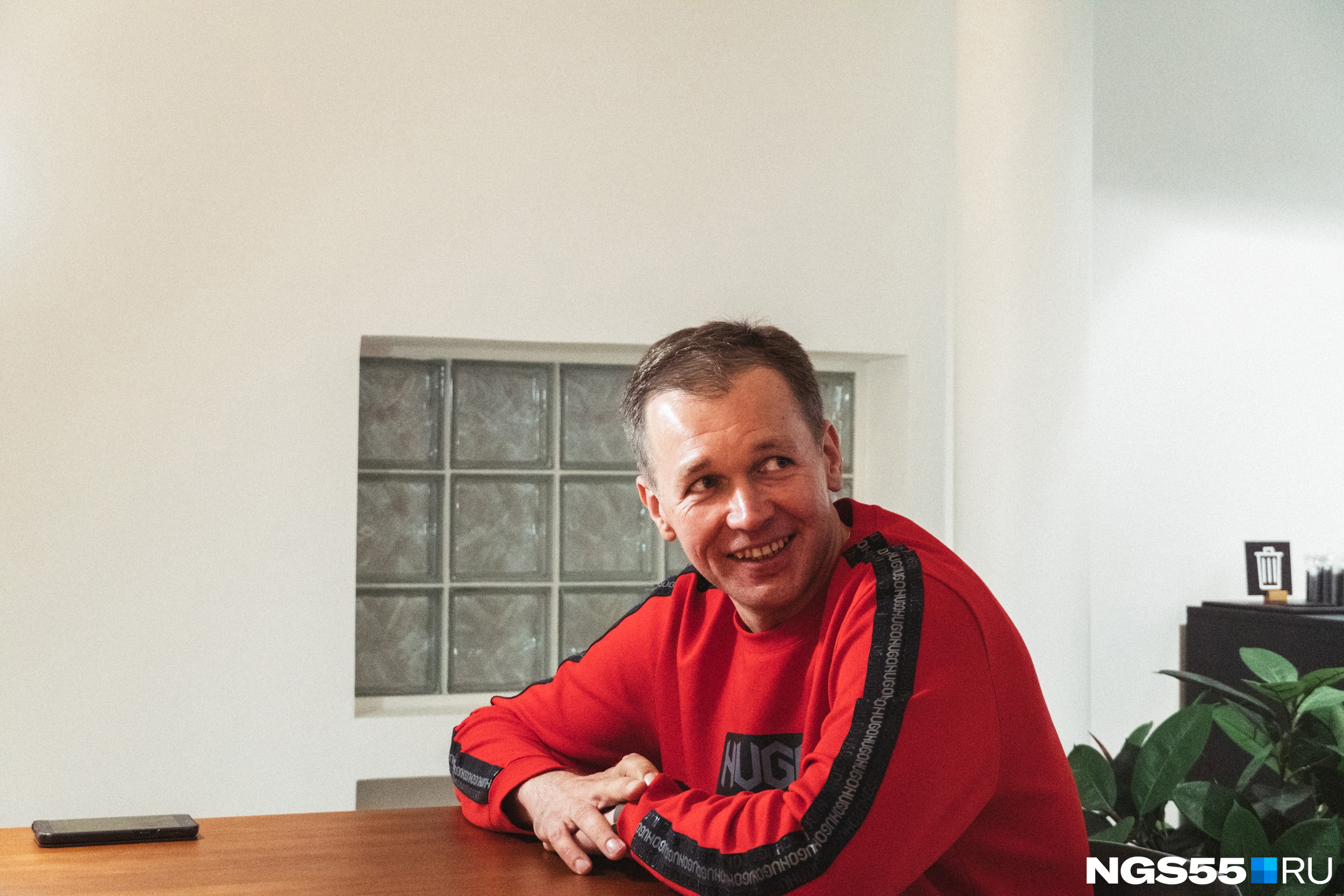 Дмитрий Ушаков — вице-президент объединения мотоциклистов России «Мото-справедливость». Но в прошлом году он <a href="https://ngs55.ru/text/politics/2021/05/07/69904823/" class="_" target="_blank">продал свой спортивный мотоцикл Suzuki</a> Дмитрий Ушаков — вице-президент объединения мотоциклистов России «Мото-справедливость». Но в прошлом году он <a href="https://ngs55.ru/text/politics/2021/05/07/69904823/" class="_" target="_blank">продал свой спортивный мотоцикл Suzuki</a>
