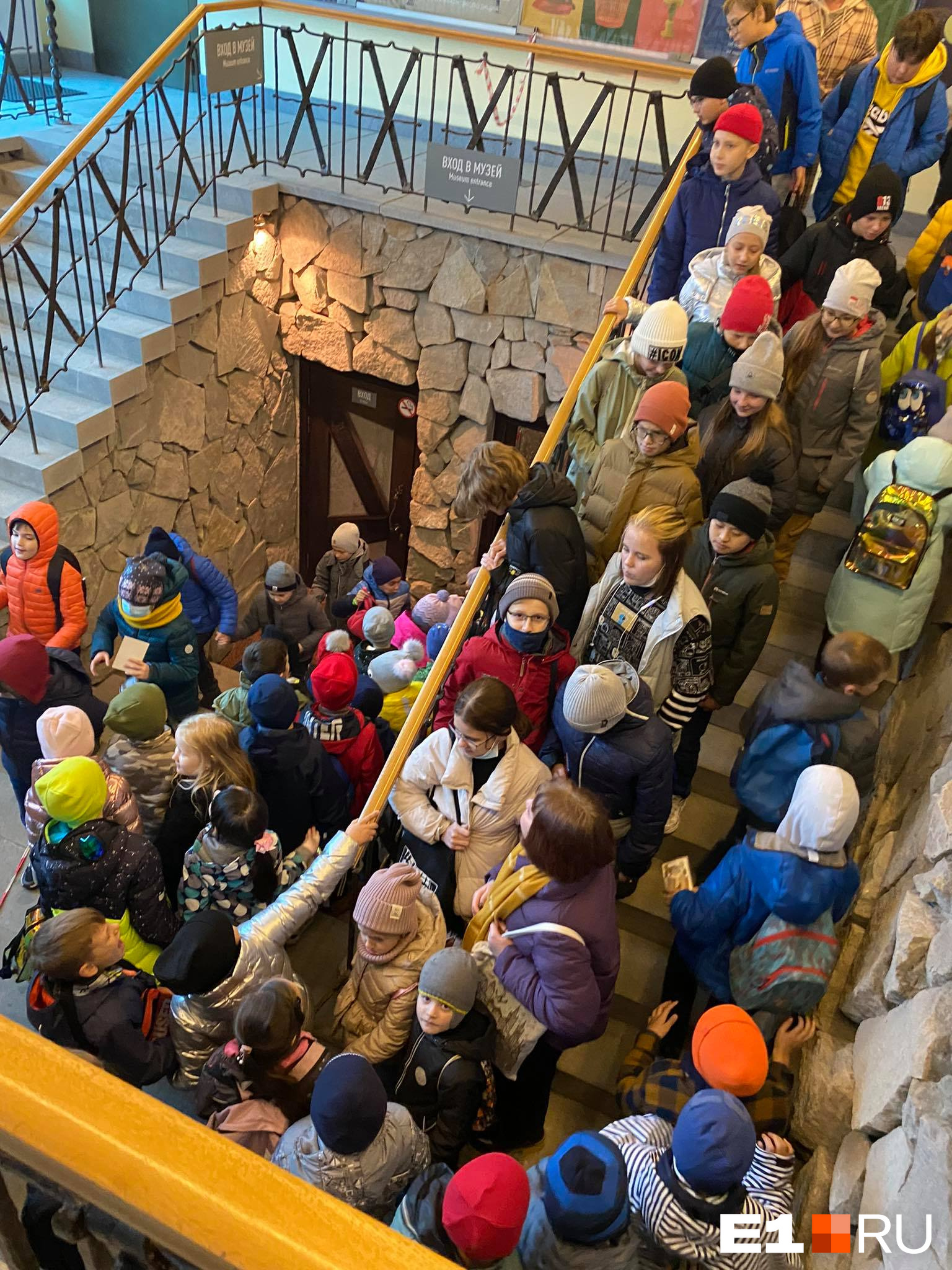 Толпы школьников в Музее истории Екатеринбурга