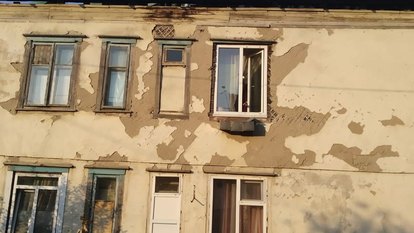 Страшно за себя: жительница Уфы рассказала Хабирову о жизни в старом доме