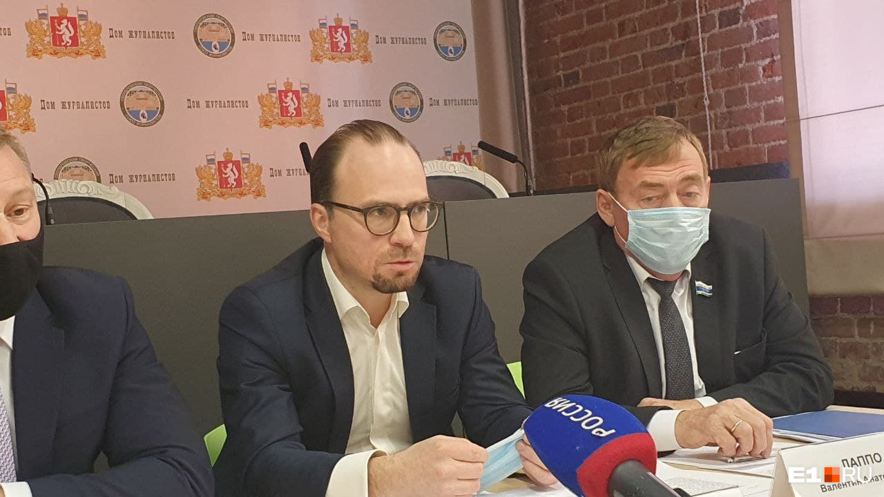 По словам Максима Пучкова, первые территории под реновацию определят к началу апреля По словам Максима Пучкова, первые территории под реновацию определят к началу апреля