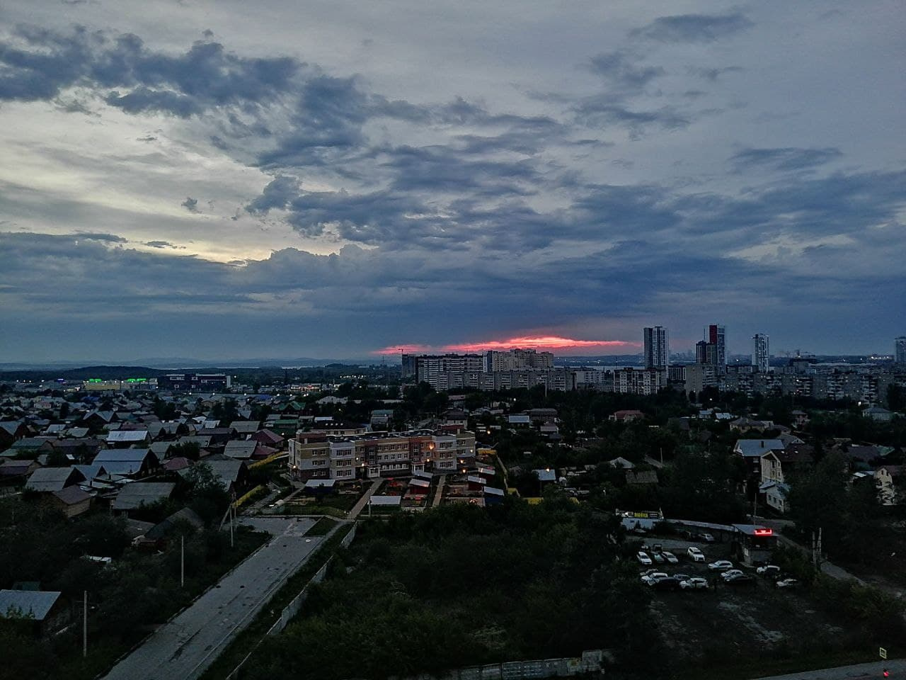 Небо на ВИЗе после грозы Небо на ВИЗе после грозы